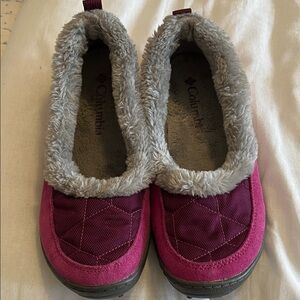 Columbia womens slipers size 6
